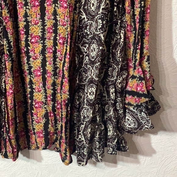 Free People - Sz M - Boho - 70’s - Dress / Tunic - tiered bell sleeves - Picture 7 of 11